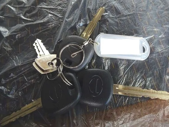 レンジャー 2.65t ワイドベッド付 アルミウイング リアエアサス 240ps 未使用車