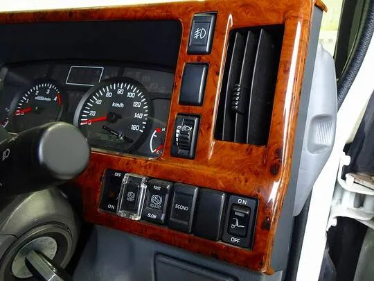 エルフ 2t FFL 標準 Wキャブ/垂直PG付 総重量5t未満