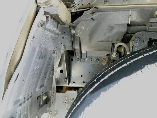 エルフ 2t FFL 標準 Wキャブ/垂直PG付 総重量5t未満