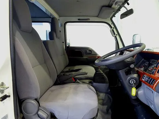 エルフ 2t FFL 標準 Wキャブ/垂直PG付 総重量5t未満