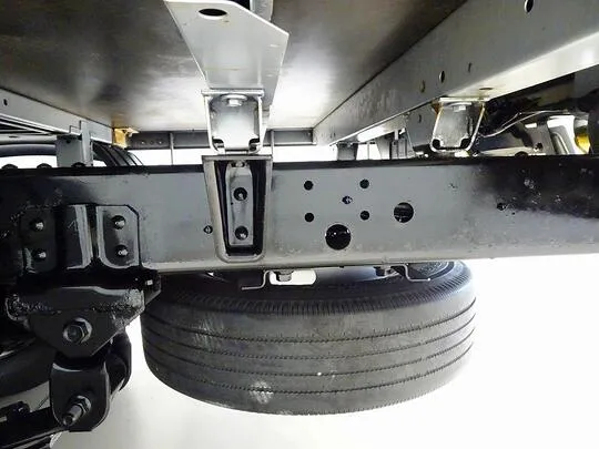 デュトロ 2t FJL 標準セミロング 平ボデー 総重量5t未満