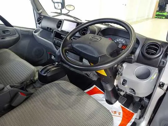 デュトロ 2t FJL 標準セミロング 平ボデー 総重量5t未満