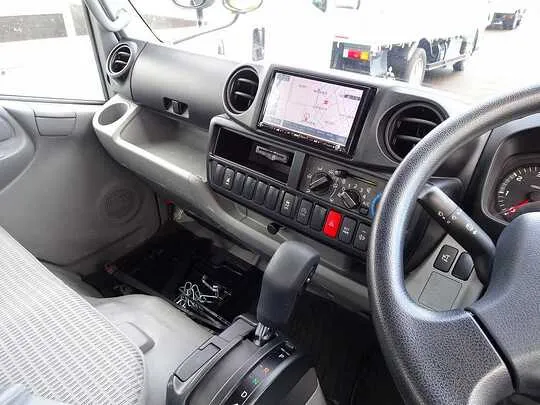 デュトロ 2t FJL 標準セミロング 平ボデー 総重量5t未満