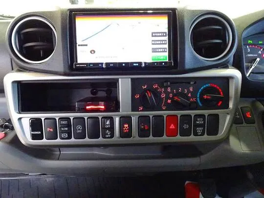 ダイナ 2t FJL 標準セミロング 平ボデー 総重量5t未満