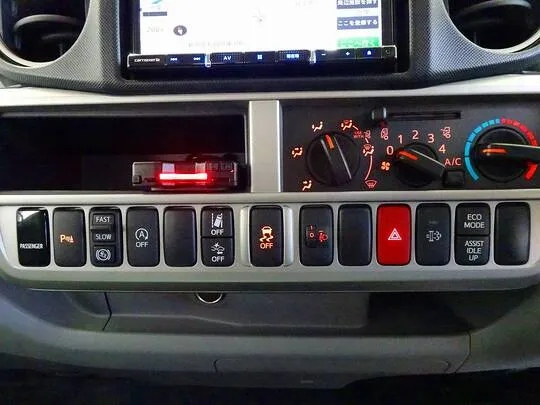 ダイナ 2t FJL 標準セミロング 平ボデー 総重量5t未満