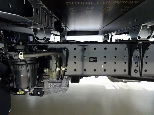 ダイナ 2t FJL 標準セミロング 平ボデー 総重量5t未満