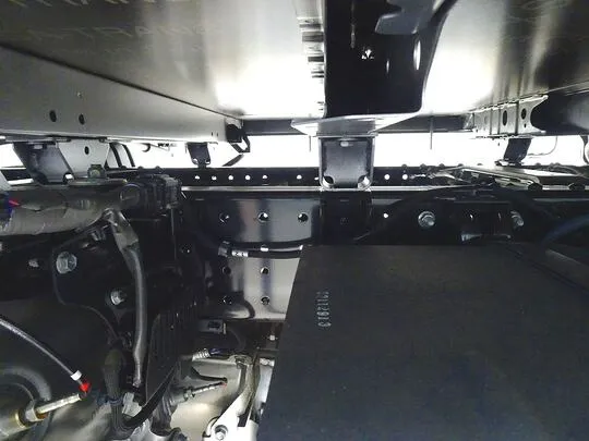 ダイナ 2t FJL 標準セミロング 平ボデー 総重量5t未満