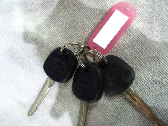 デュトロ 2t FJL 標準 平ボデー 総重量5t未満