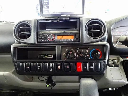 ダイナ 2t JL 標準 平ボデー 総重量5t未満