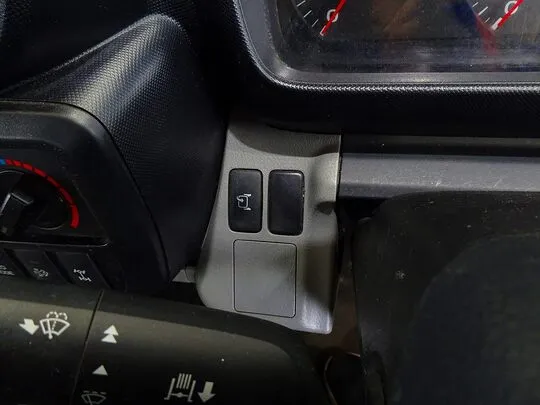 デュトロ 3t 4WD FJL 標準ロング タダノ4段クレーン付