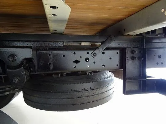 デュトロ 3t 4WD FJL 標準ロング タダノ4段クレーン付