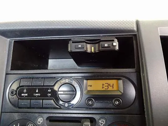 エルフ 1.5t 4WD FFL Sタイヤ 平ボデー