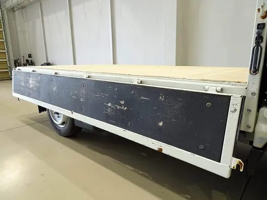 エルフ 1.5t 4WD FFL Sタイヤ 平ボデー