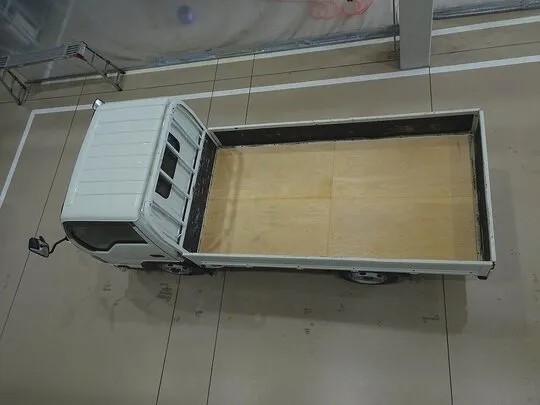 エルフ 1.5t 4WD FFL Sタイヤ 平ボデー