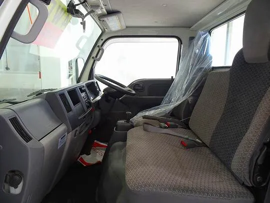 エルフ 1.5t 4WD FFL Sタイヤ 平ボデー