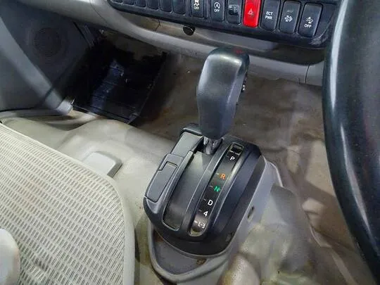 トヨエース 2t FJL 標準 平ボデー 総重量5t未満