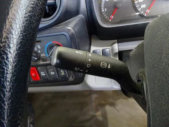 トヨエース 2t FJL 標準 平ボデー 総重量5t未満