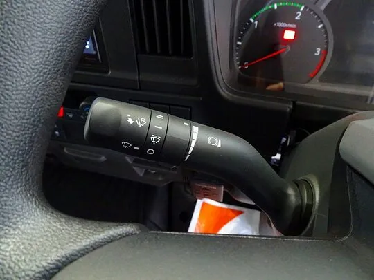 フォワード 3.15t 標準ベッドレス 深ダンプ 210ps