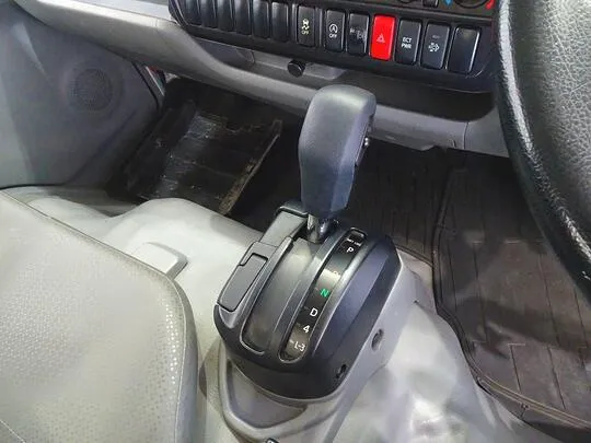 デュトロ 2t FJL 標準 平ボデー