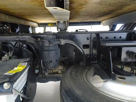 デュトロ 2t FJL 標準 平ボデー