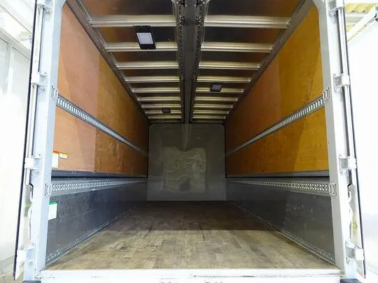 フォワード 7.3t 増トン ワイドベッド付 アルミウイング リアエアサス 240ps