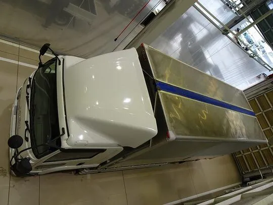 フォワード 7.3t 増トン ワイドベッド付 アルミウイング リアエアサス 240ps