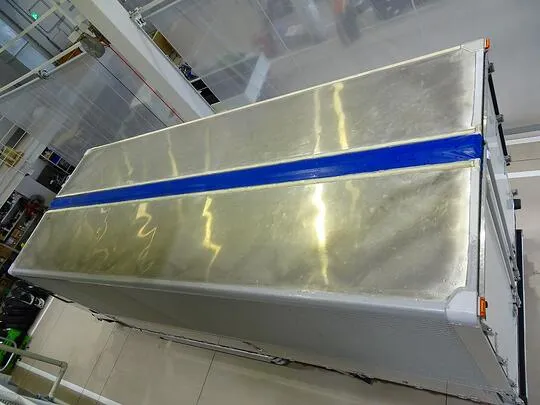 フォワード 7.3t 増トン ワイドベッド付 アルミウイング リアエアサス 240ps