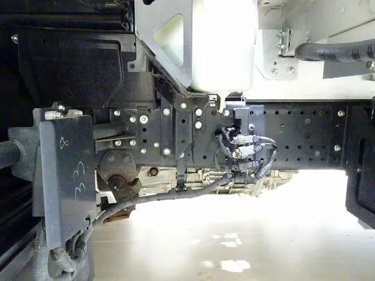 フォワード 7.3t 増トン ワイドベッド付 アルミウイング リアエアサス 240ps