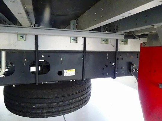 フォワード 7.3t 増トン ワイドベッド付 アルミウイング リアエアサス 240ps