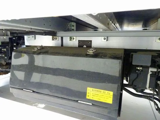 フォワード 7.3t 増トン ワイドベッド付 アルミウイング リアエアサス 240ps