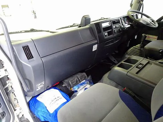 フォワード 7.3t 増トン ワイドベッド付 アルミウイング リアエアサス 240ps