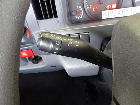 エルフ 2t FFL 標準 平ボデー 総重量5t未満