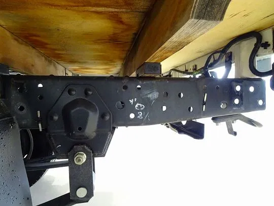 エルフ 2t FFL 標準 平ボデー 総重量5t未満