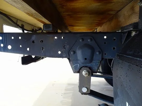 エルフ 2t FFL 標準 平ボデー 総重量5t未満