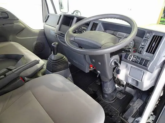 エルフ 2t FFL 標準 平ボデー 総重量5t未満