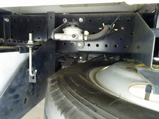 エルフ 1.75t FFL 標準 Wキャブ/標準ダンプ 総重量5t未満