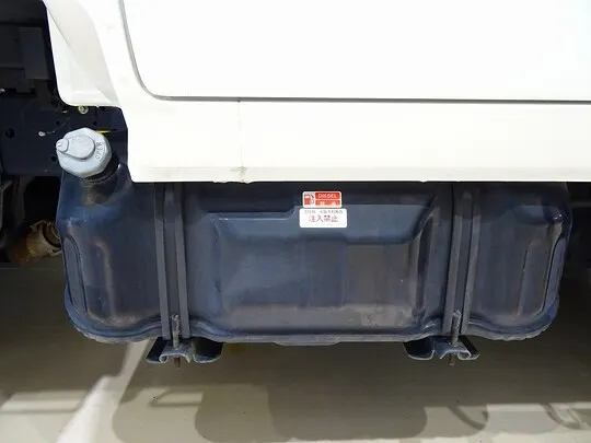 エルフ 1.75t FFL 標準 Wキャブ/標準ダンプ 総重量5t未満