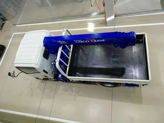 【年次点検済】エルフ 3t 高床 標準セミロング タダノ4段クレーン付