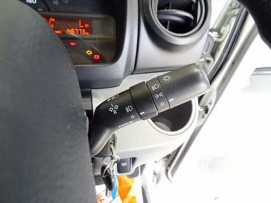 【年次点検済】デュトロ 2t 4WD FJL 標準セミロング タダノ4段クレーン付