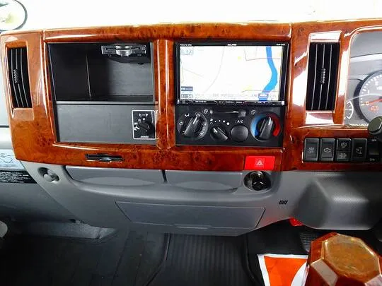 エルフ 2t FFL 標準 Wキャブ/垂直PG付 総重量5t未満