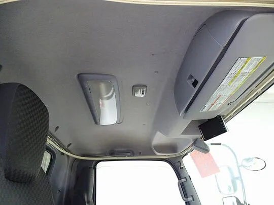 フォワード 3.75t 標準ベッドレス アルミブロック 平ボデー リアエアサス 210ps