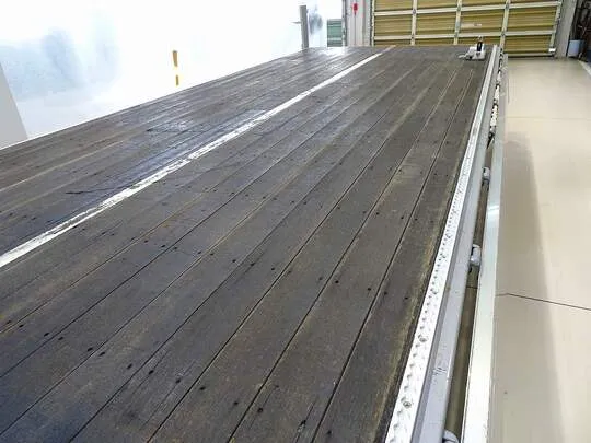 フォワード 3.75t 標準ベッドレス アルミブロック 平ボデー リアエアサス 210ps