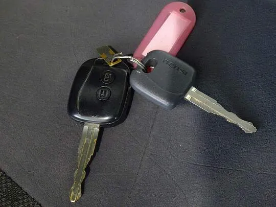 フォワード 3.75t 標準ベッドレス アルミブロック 平ボデー リアエアサス 210ps