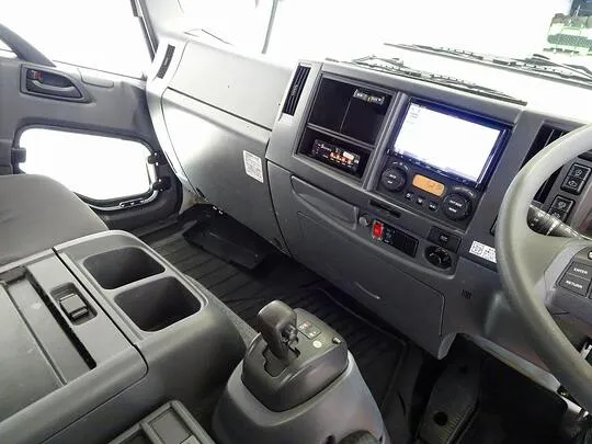 フォワード 3.75t 標準ベッドレス アルミブロック 平ボデー リアエアサス 210ps