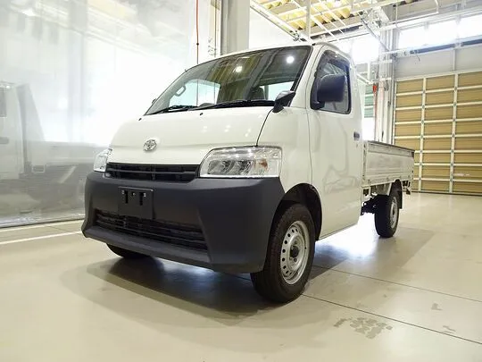 タウンエーストラック DX 0.75t 4WD Sタイヤ 平ボデー ガソリン