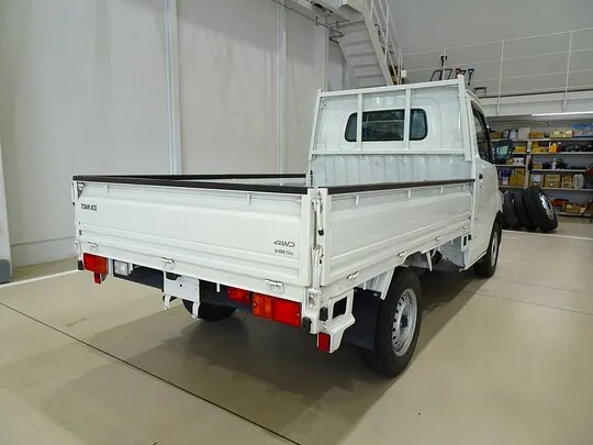 タウンエーストラック DX 0.75t 4WD Sタイヤ 平ボデー ガソリン