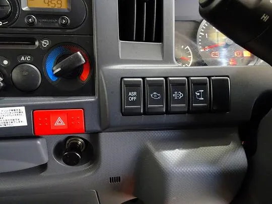 エルフ 1.75t FFL 標準 Wキャブ/標準ダンプ 総重量5t未満