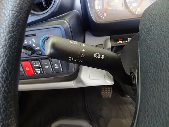 デュトロ 2t 4WD FJL 標準 平ボデー