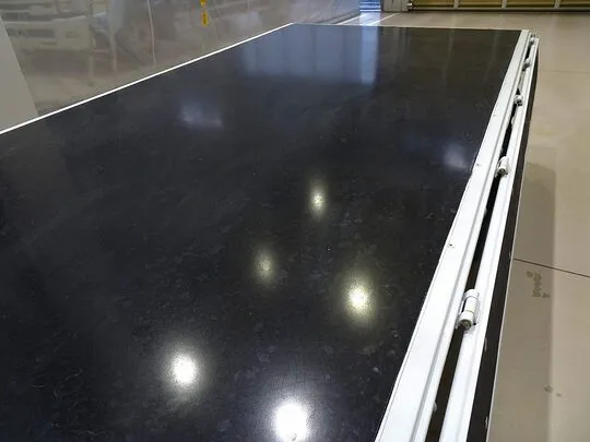 エルフ 2t FFL 標準 平ボデー 総重量5t未満