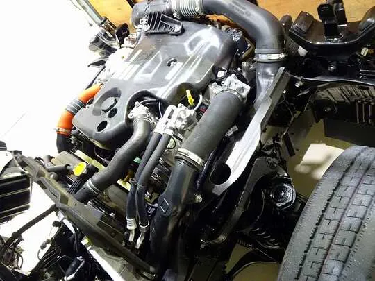 エルフ 2t FFL 標準 平ボデー 総重量5t未満